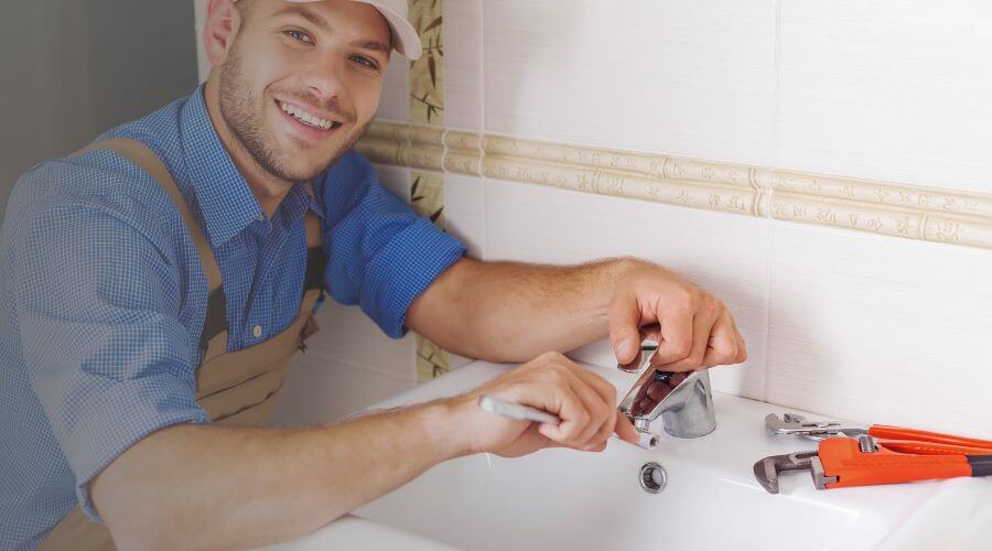 Faucet cartridge replacement in Newark, MO
